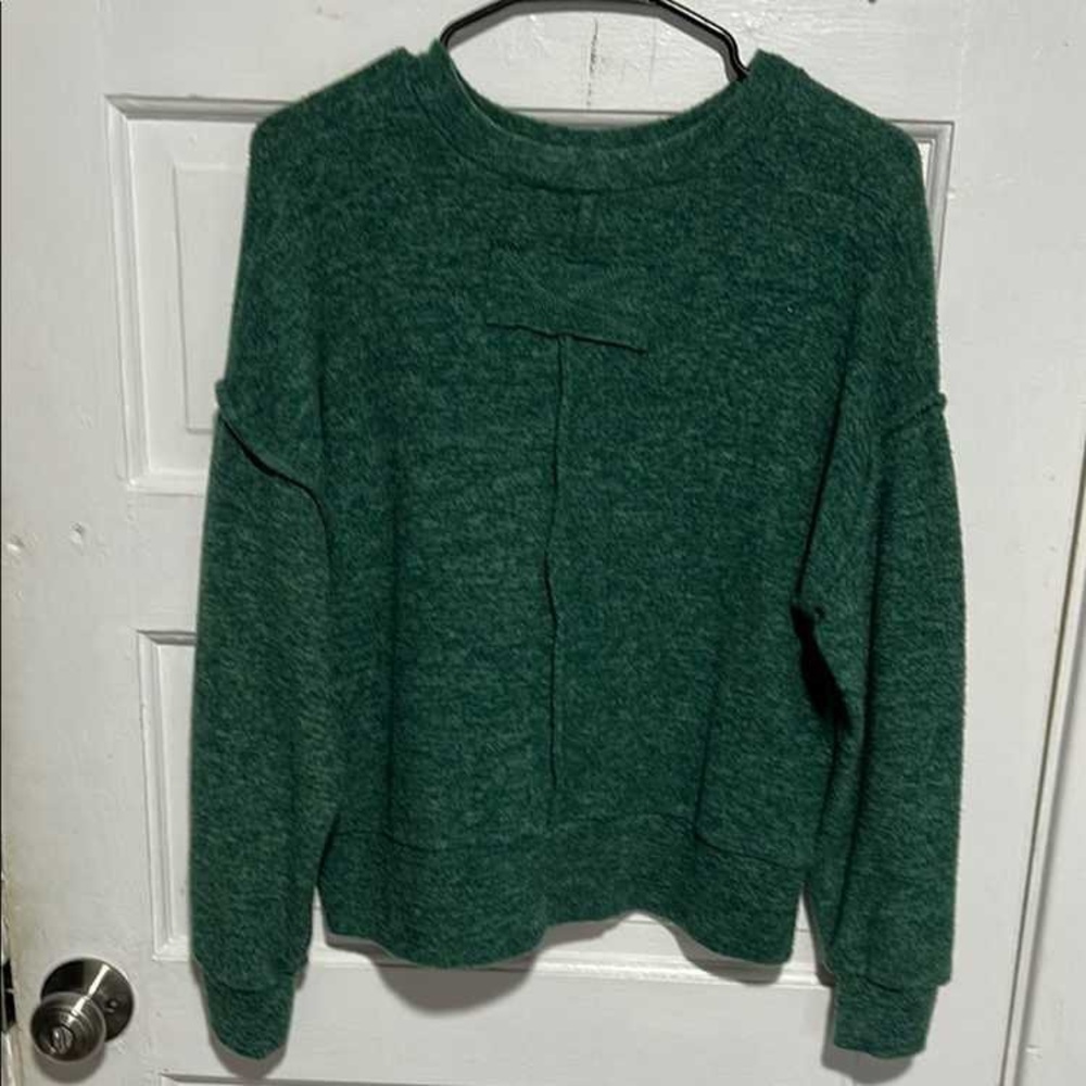 Elegant Forest Green Crew Neck Sweater